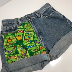 Ninja turtle liz Claiborne high waisted shorts